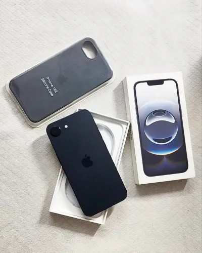 iPhone 16e 256gb - Na Garantia Apple ! - 100% de Saúde de Bateria - 100% Original 
