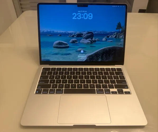 MacBook Air M2 - 41 ciclos de bateria com garantia Apple