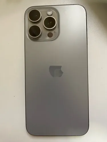 Iphone 15 Pro Max (titânio) - Bateria 100%