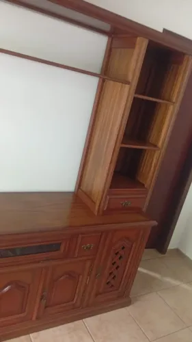 Estante maciça cerejeira 