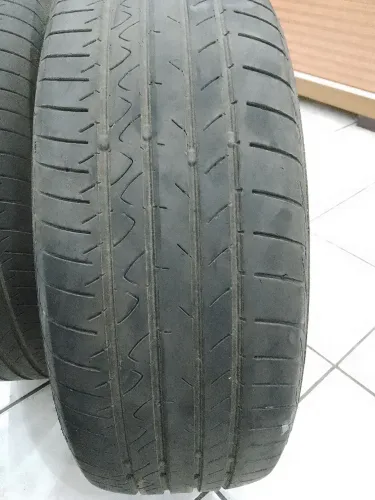 Pneu 195x55r16 continental par 450.00