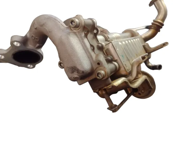 Radiador Resfriador Valvula Egr Toyota Hilux 3.0 2015