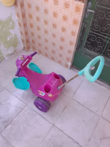 Velotrol/Triciclo Infantil de Passeio