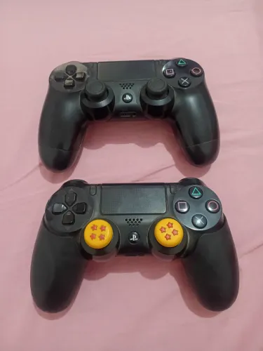 Vendo PS4