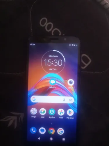 Moto e6 play