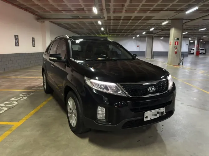 Kia Motors Sorento 3.5 V6 24V 278cv 4X4 Aut. 2015