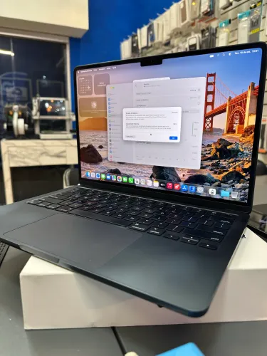 MacBook Air M2 256/8 - Seminovo C/ Garantia