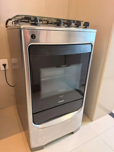 Fogão 4 bocas + forno Semi-novo