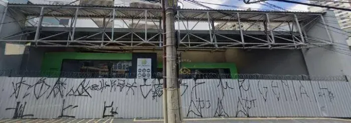 Ótimo barracão na Moraes Salles