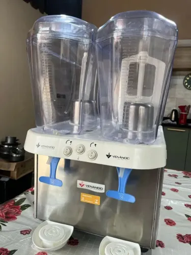Refresqueira/Suqueira
