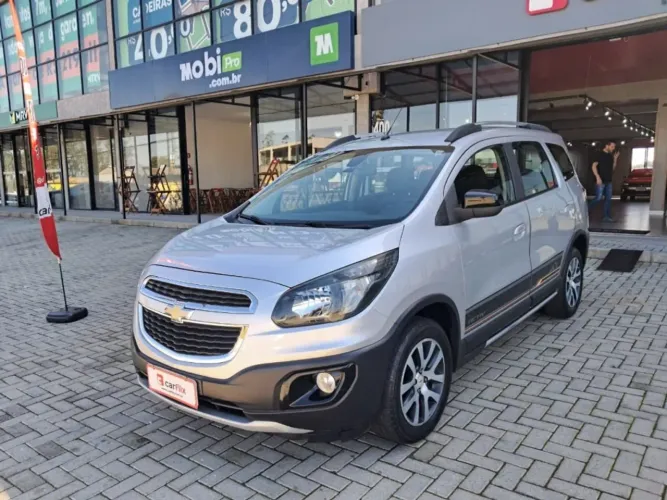 Chevrolet Spin Activ 1.8 8V Econo. Flex 5P Mec. 2015