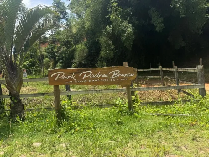 TERRENOS PARK PEDRA BRANCA DE GRAÇA PRATICAMENTE