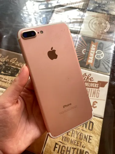 IPHONE 7 PLUS (LEIA A LEGENDA)