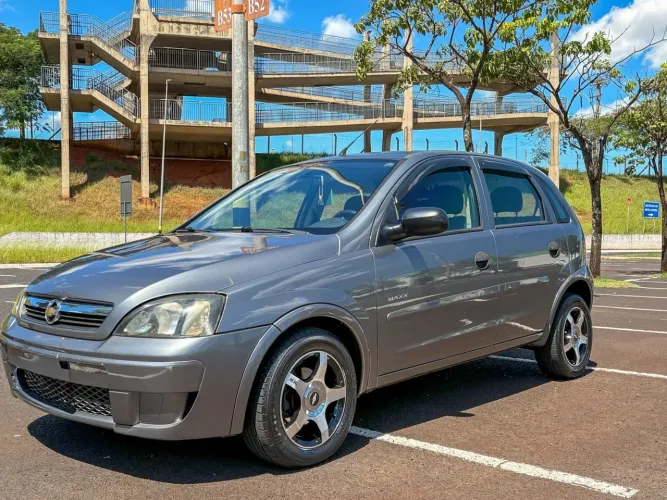 Chevrolet Corsa Hat. Maxx 1.4 8V Econoflex 5P 2012