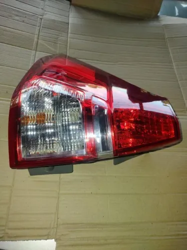Lanterna Inferior Esquerda Honda Crv 2015