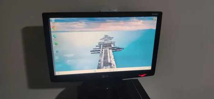 Monitor LG 19 polegadas VGA 