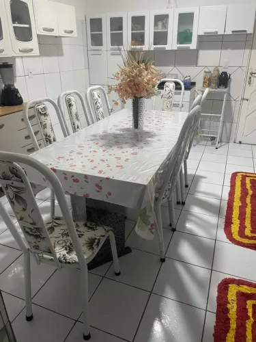 Mesa 8 cadeiras