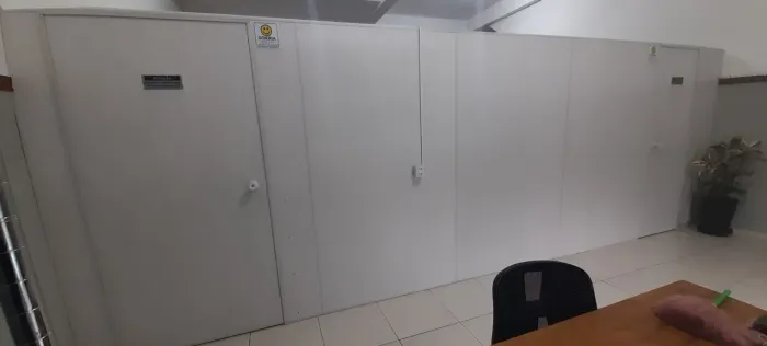 Divisoria Eucatex 4.5metros com 2 portas