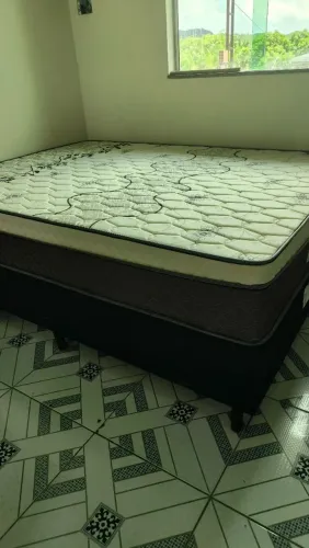 Vendo cama de casal completa