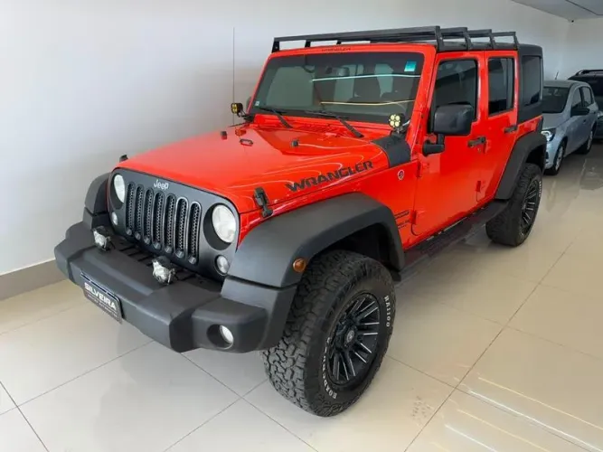 Jeep Wrangler Unlimited Sport 3.6 V6 284cv 4P 2015