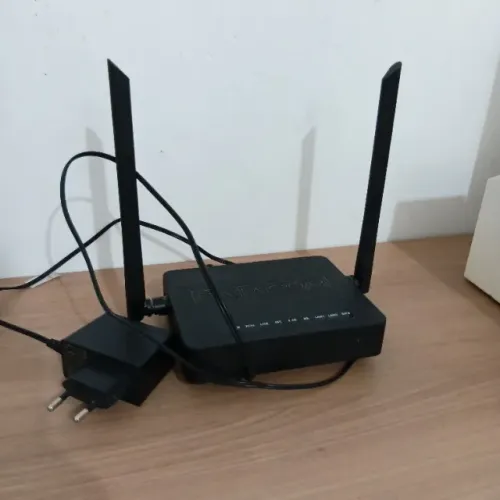Modem Datacom ONU GPON DM985 