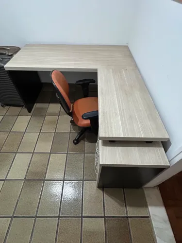 Mesa de escritório/estudo