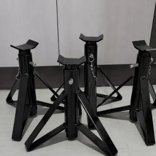 Vendo 4 cavaletes automotivos