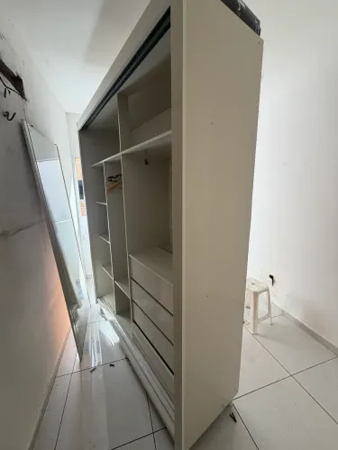 Vendo guarda roupa