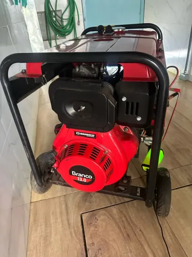 Gerador diesel Branco BD-8000 E3