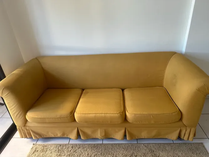 Vende-se hack e sofá