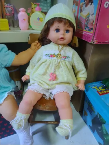 Boneca estrela antiga bochechinha