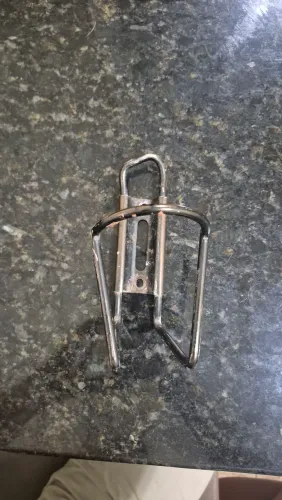Suporte para garrafas de bicicleta