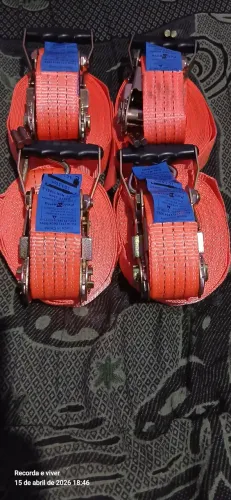 Vendo cintas completas usadas uma vez