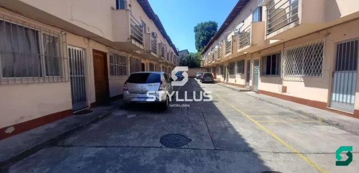 Marechal Hermes | Casa de Condomínio 2 quartos