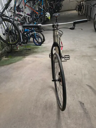 Bike Giant Bould aro 700