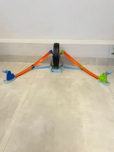 Hot Wheels Pista de Looping com Roda Gigante, sem carrinho