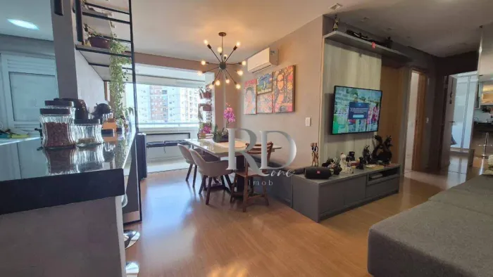 Apartamento com 3 dormitórios à venda, 78 m² por R$ 670.000,00 - Edifício Liberty Towers -
