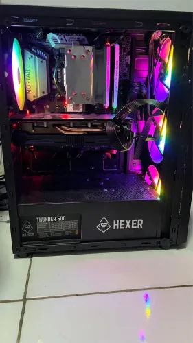 PC GAMER RODA TUDO