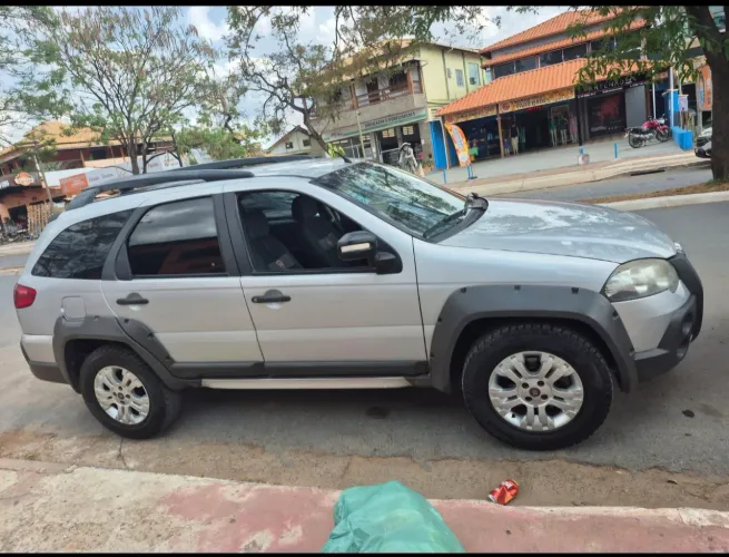Fiat Palio Weekend Adventure Locker 1.8 Flex 2010