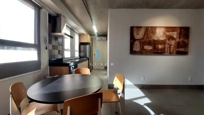 Apartamento 01 quarto semi Mobiliado Locação