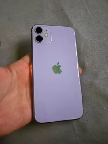iPhone 11 lilás, 128gb