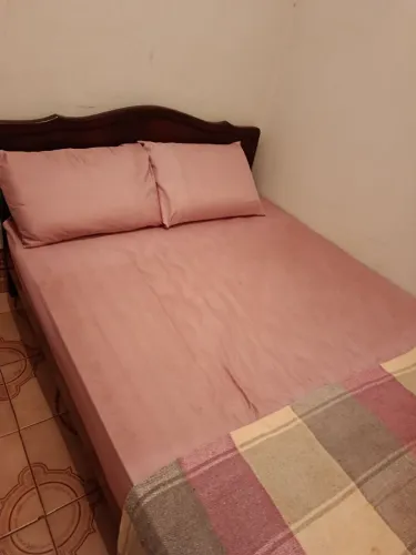 Cama de Casal Antiga em Madeira Maciça - Anos 50