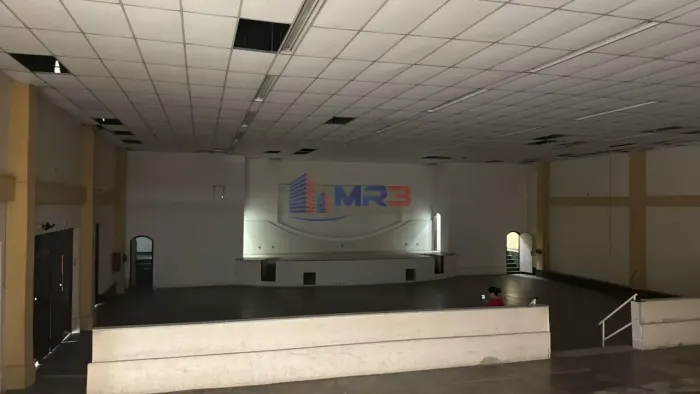 Loja para venda com 5 quartos (ideal para igreja e teatro) em Anchieta