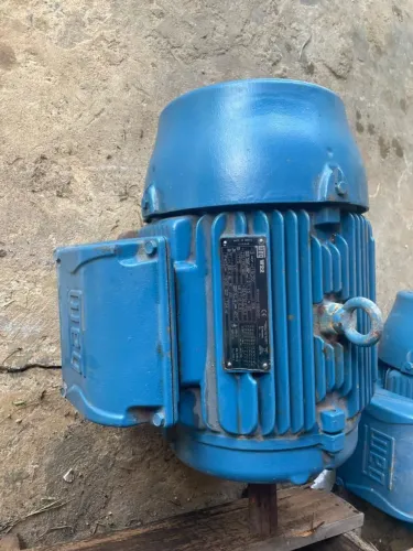 Motor Weg 20,0 CVs trifásico - novo, nunca usado , 02 peças em estoque. Aceito oferta 