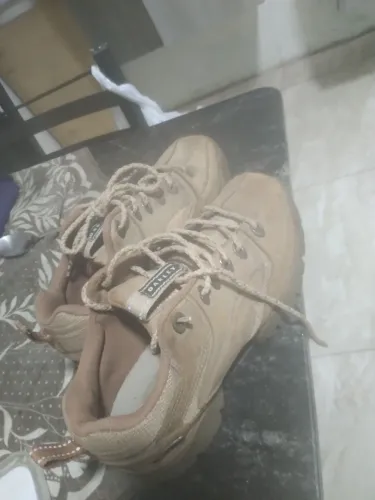 Vendo Botinha da Okley Original, Unissex comprei pra minha Esposa ela usou apenas 3 vezes?