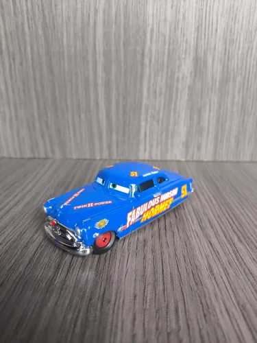 Hudson Hornet Miniatura Filme Carros Metal Diecast Lacrado 
