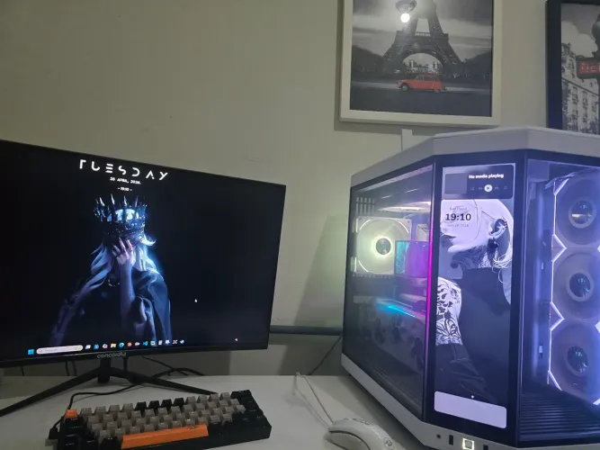PC Gamer High-End RTX 5070 + Ryzen 7 7800X3D l Lian Li RGB