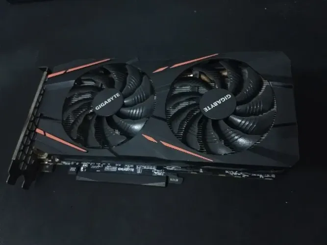 RX 570 4GB GIGABYTE