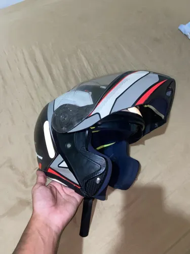 CAPACETE ASSX ROBCOP P