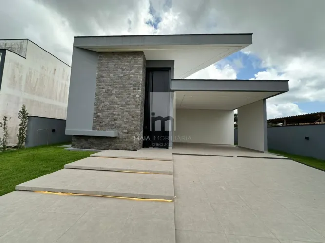 Casa à Venda no Condomínio Alphaville